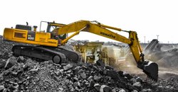 Open-Pit-Manganese-ore-in-South-Africa-Northern-ray copy